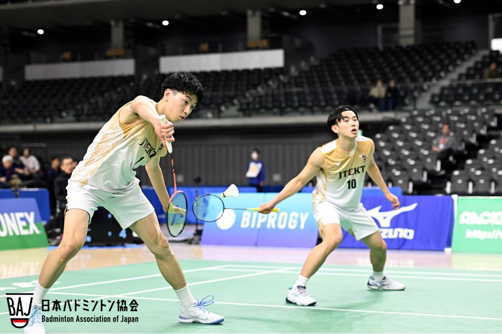 相澤 桃李（右）／佐野 大輔（ジェイテクトStingers）