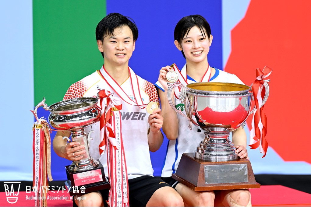 渡辺 勇大（左）／田口 真彩（J-POWER／ACT SAIKYO）